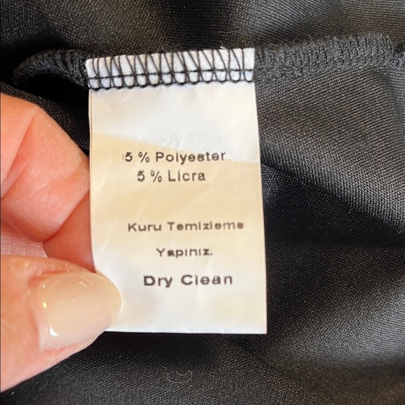 NWOT Elegant Black Fitted Stretch Sheer Rosette Sleeve Top, Size 40/8/M - Picture 11 of 12